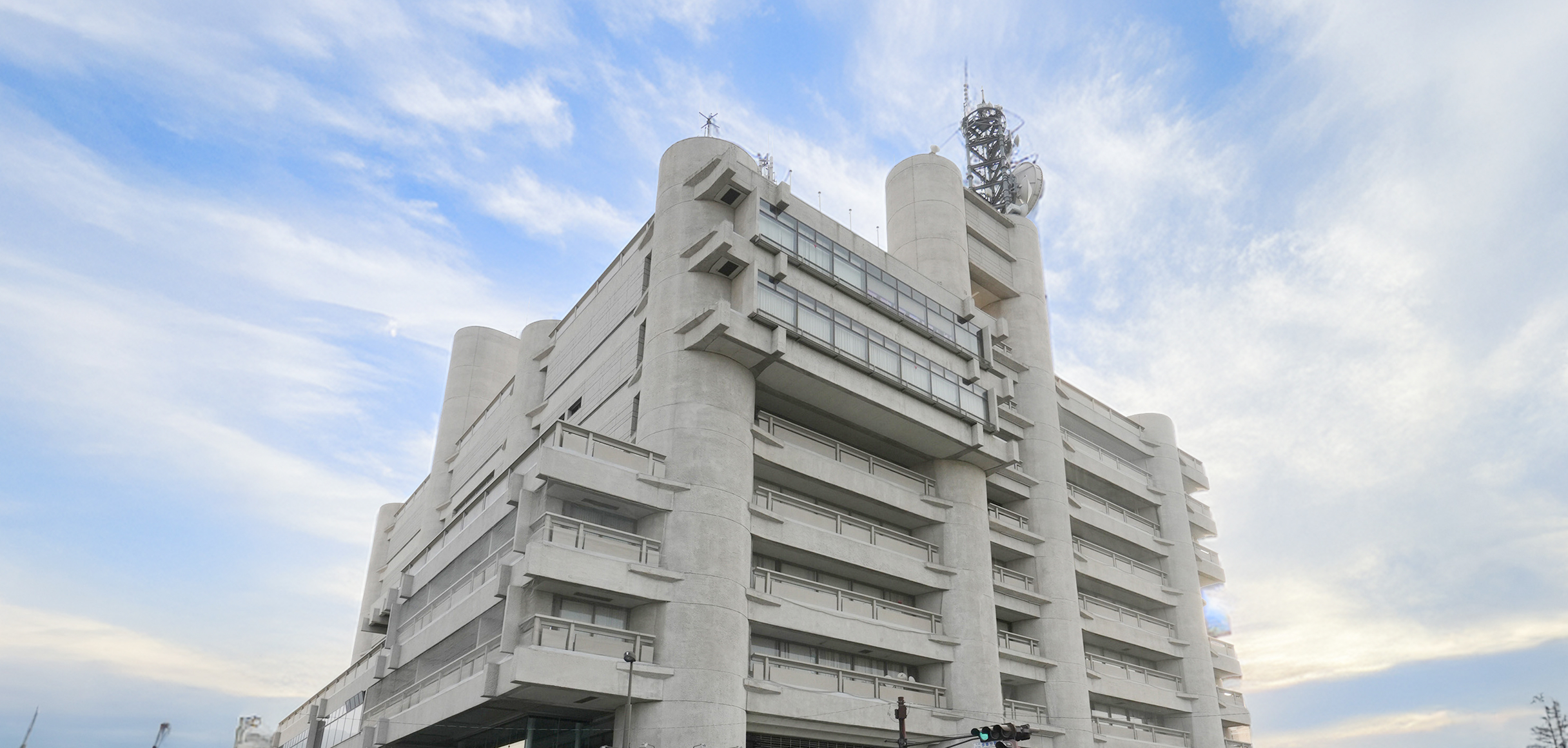 会社社屋の外観